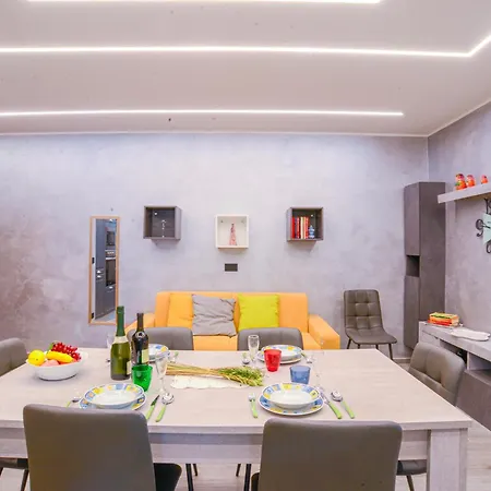 Lovely House By World * Vado Ligure